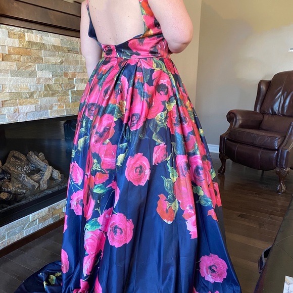 Jovani Dresses & Skirts - Jovani by David’s Bridal floral Ball gown